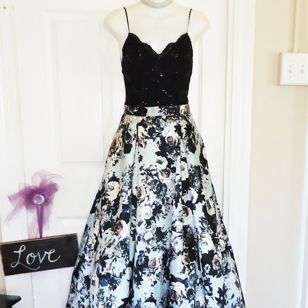 NWOT WINDSOR MARJORIE SZ 5/6 FORMAL DRESS POCKETS!